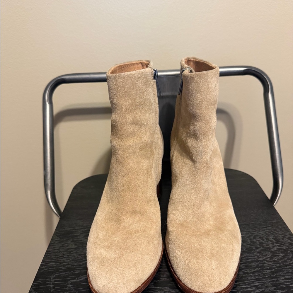 Madewell Beige Suede Ankle Booties 6.5 Stacked Heel - Picture 3 of 16